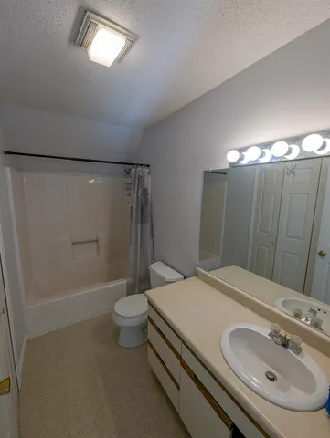 $750,000 | 84 Old Jaffrey Road, Peterborough, NH 03458