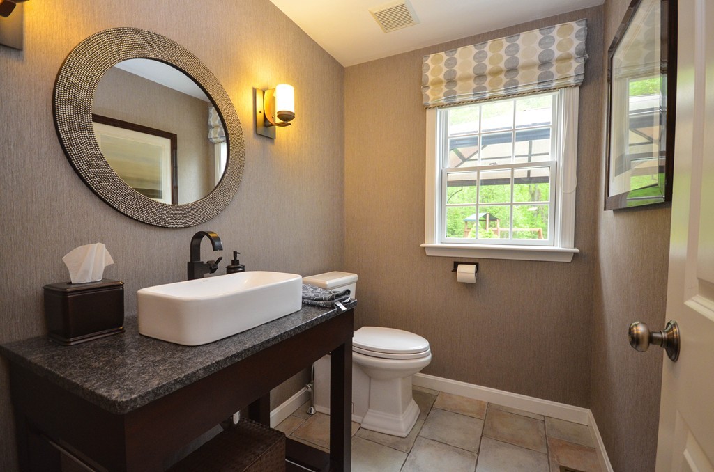 410 Boston Road Sutton, MA 01590 - Photo 12 of 30