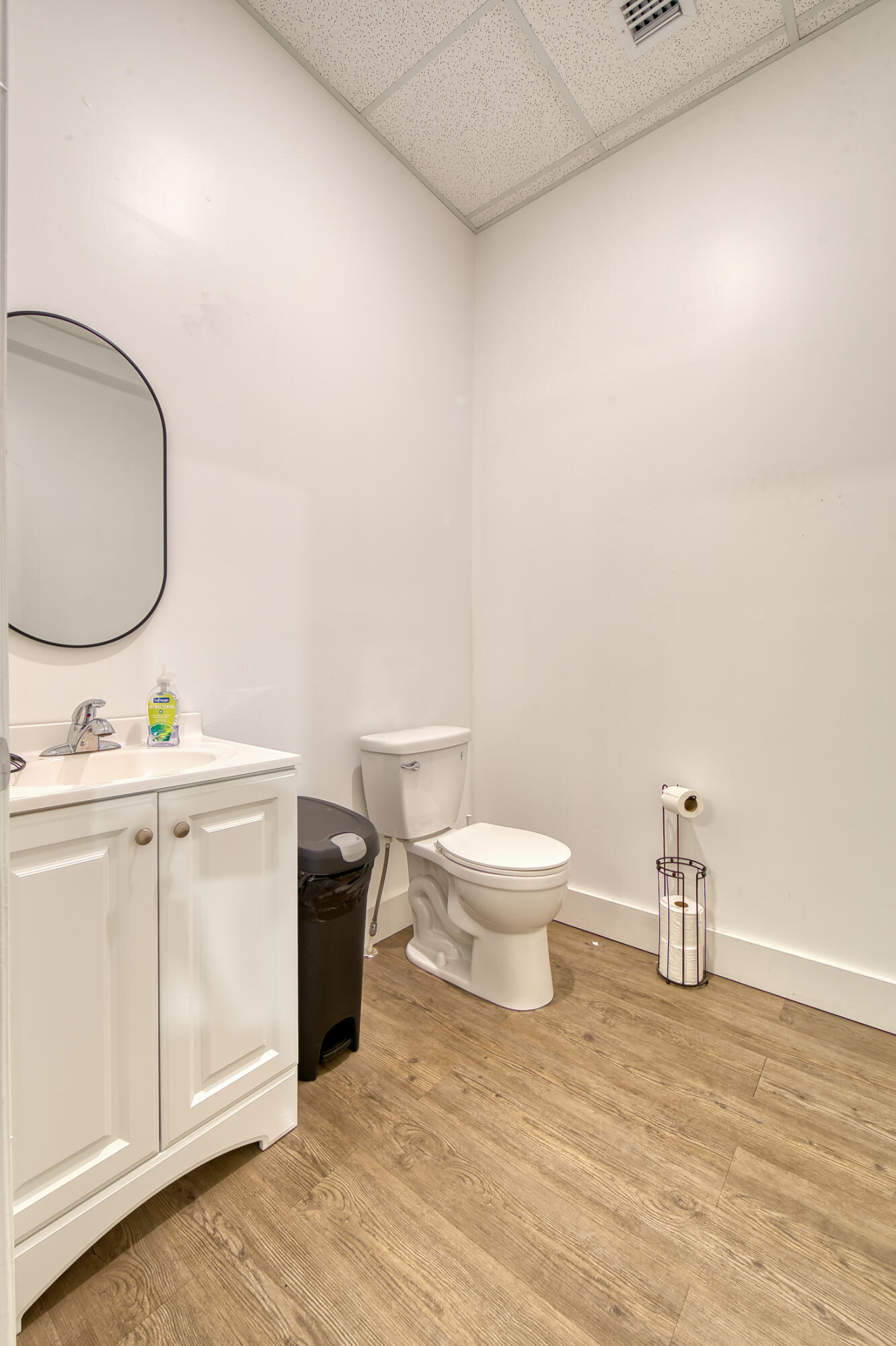 601 North Congress Avenue, Unit 101 Delray Beach, FL 33445 - Photo 8 of 13 601 101 restroom 2025