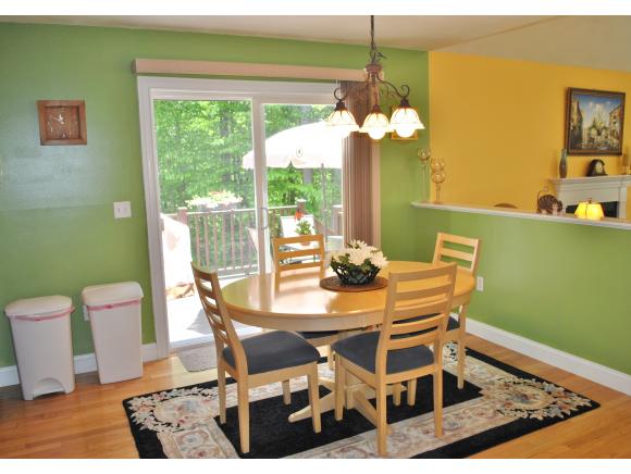 683 Bedford Road New Boston, NH 03070 - Photo 4 of 26