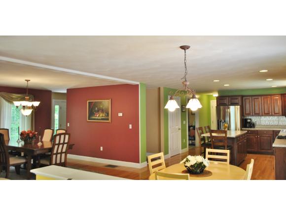 683 Bedford Road New Boston, NH 03070 - Photo 6 of 26