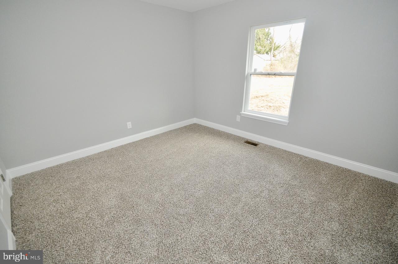 1418 Janvier Road Williamstown, NJ 08094 - Photo 31 of 43 Gallery Image 31
