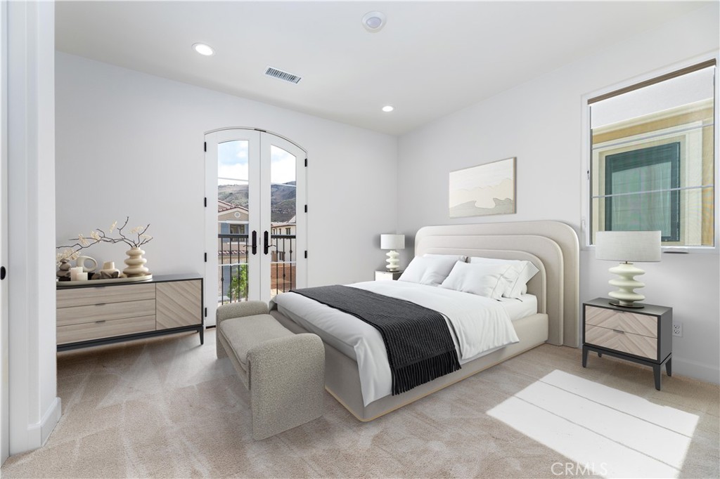 108 Coldwater Irvine, CA 92602 - Photo 35 of 36 a bed room with a bed and a window