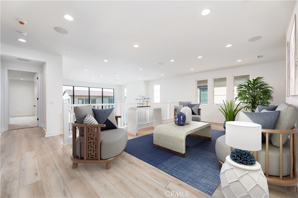 108 Coldwater Irvine, CA 92602 - Photo 10 of 36 a living room with furniture