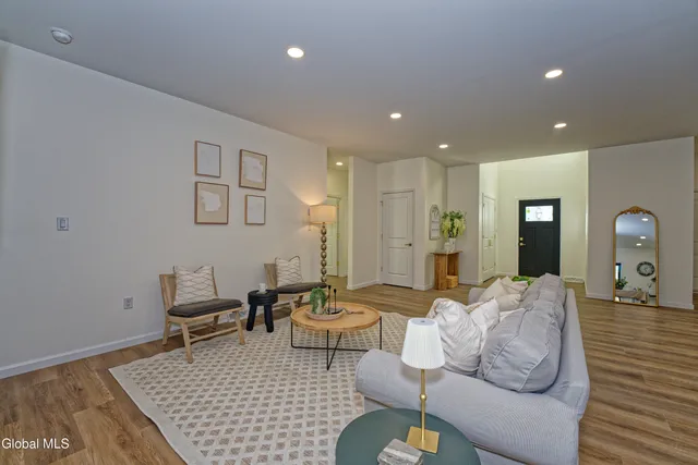 $675,000 | 145 C Bozenkill Road, Altamont, NY 12009