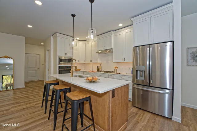 $675,000 | 145 C Bozenkill Road, Altamont, NY 12009