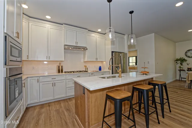 $675,000 | 145 C Bozenkill Road, Altamont, NY 12009