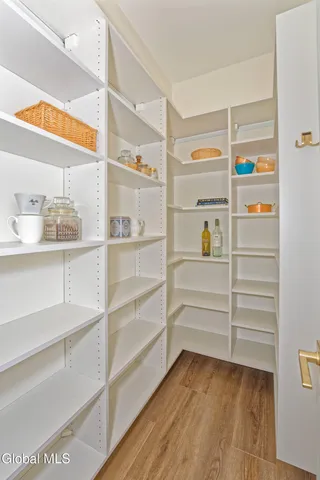 $675,000 | 145 C Bozenkill Road, Altamont, NY 12009