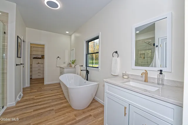 $675,000 | 145 C Bozenkill Road, Altamont, NY 12009