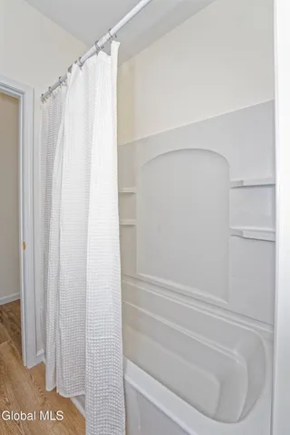 $675,000 | 145 C Bozenkill Road, Altamont, NY 12009