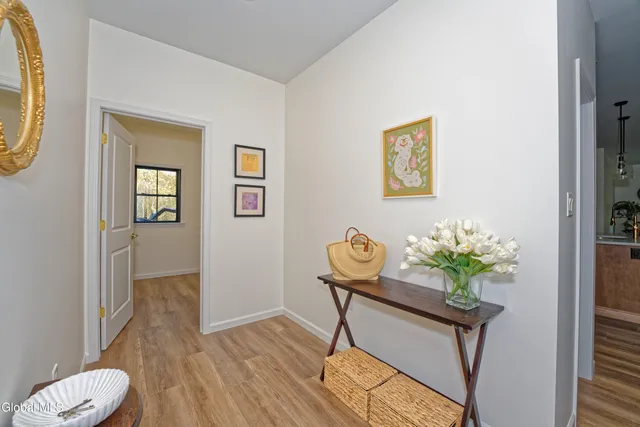 $675,000 | 145 C Bozenkill Road, Altamont, NY 12009