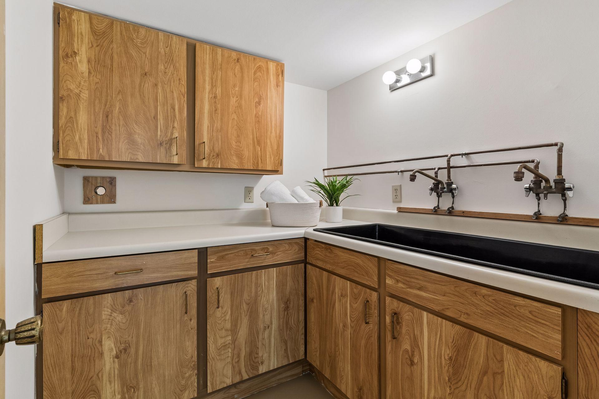 8064 Pennsylvania Road Bloomington, MN 55438 - Photo 30 of 52 Gallery Image 30
