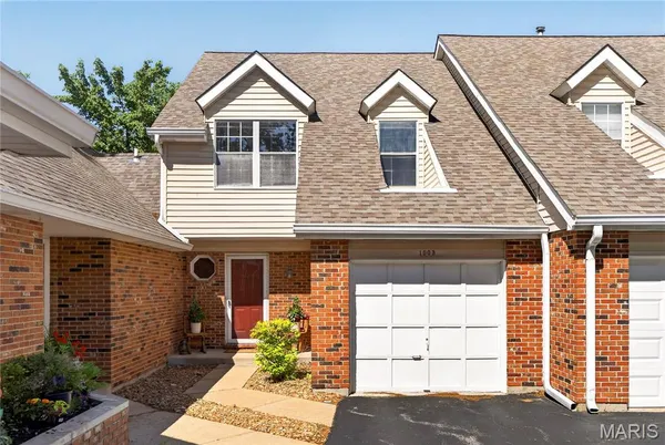 $221,900 | 1003 Pocono Trail, Ballwin, MO 63021
