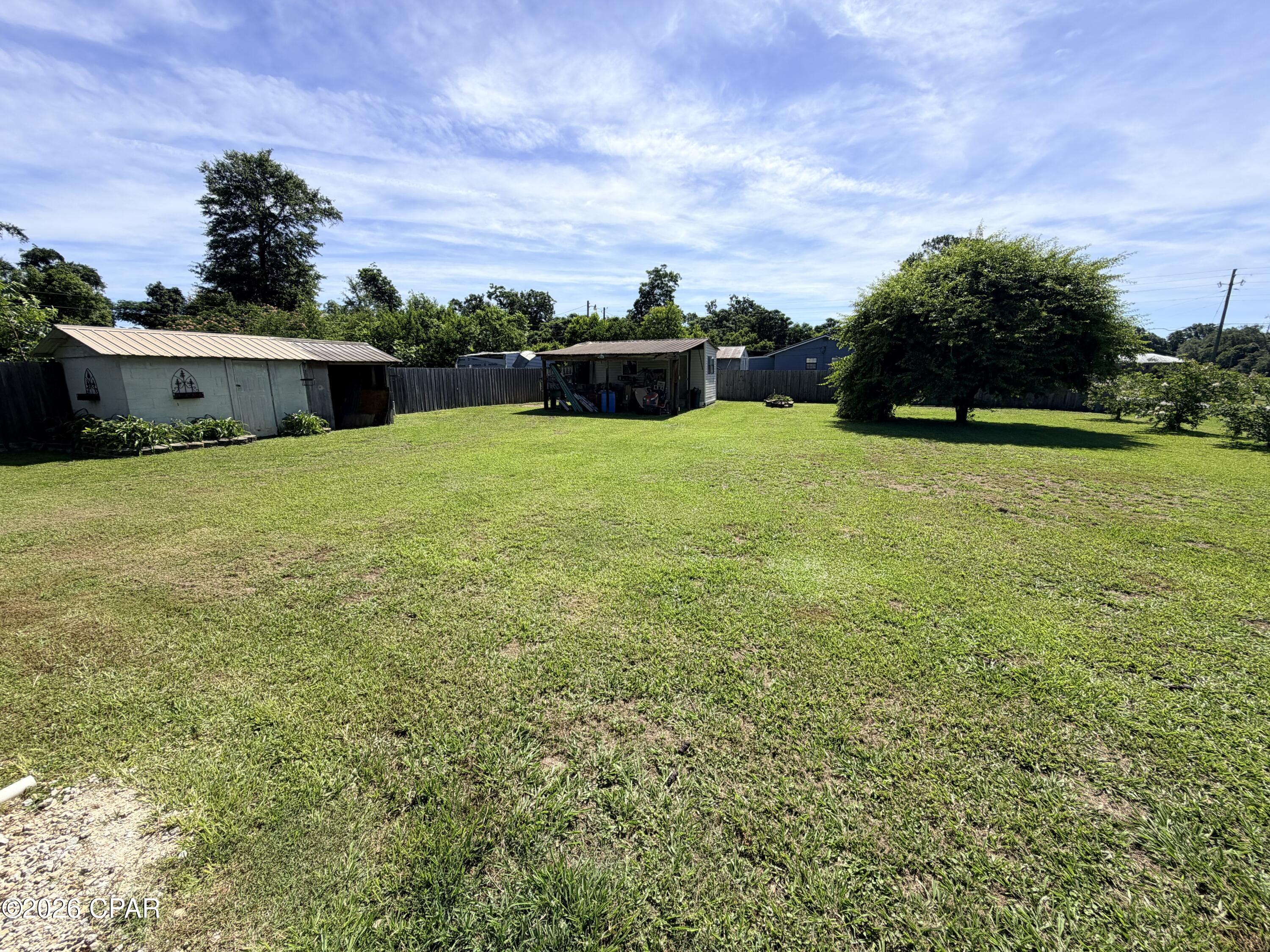 2034 Main Street Grand Ridge, FL 32442 - Photo 38 of 40