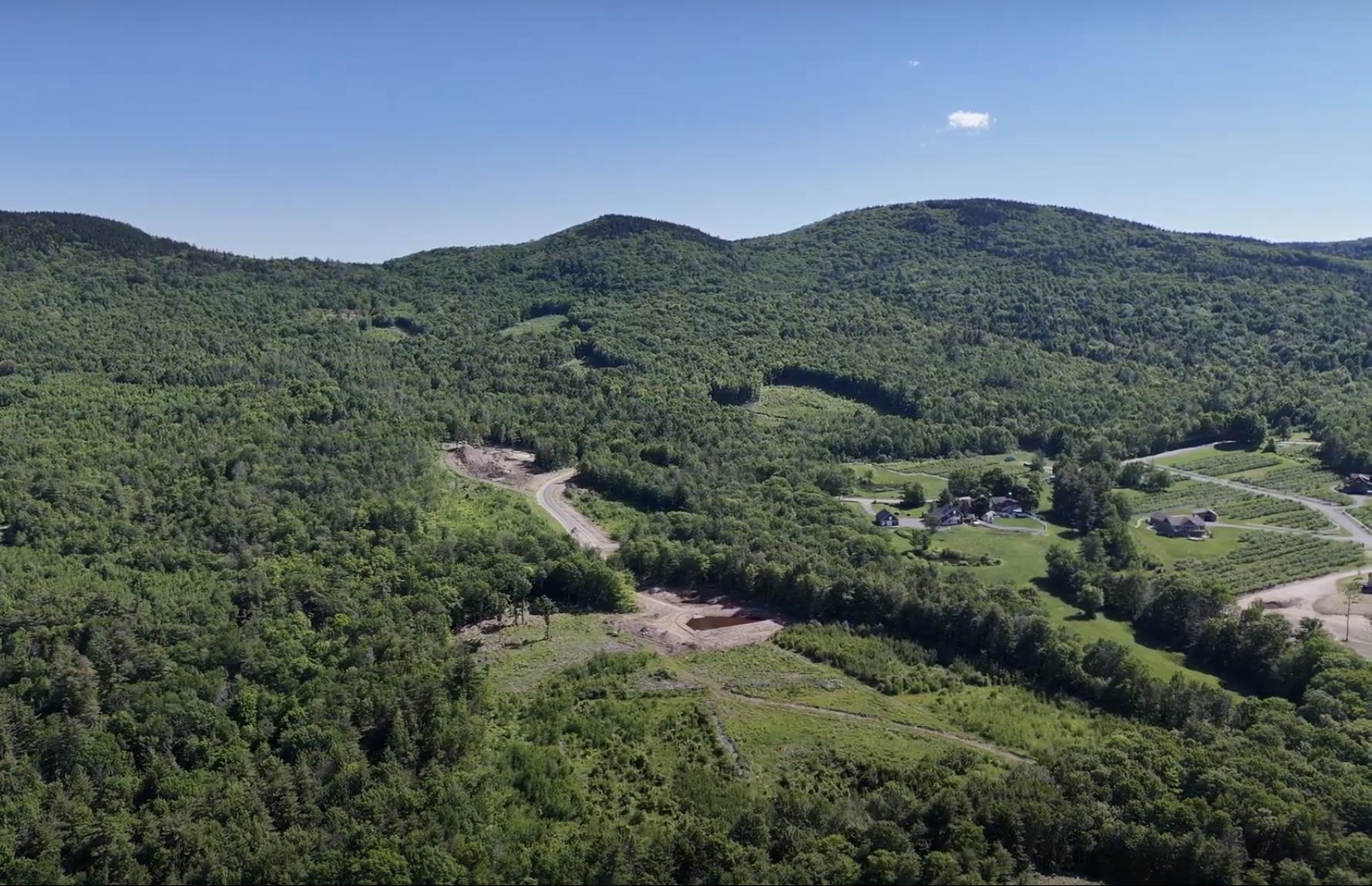 175 Glidden Road Gilford, NH 03249 - Photo 4 of 13