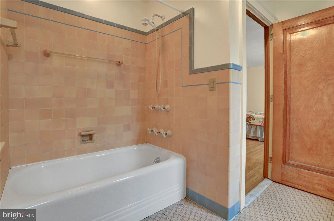168 Peyton Road York, PA 17403 - Photo 21 of 32 Gallery Image 21