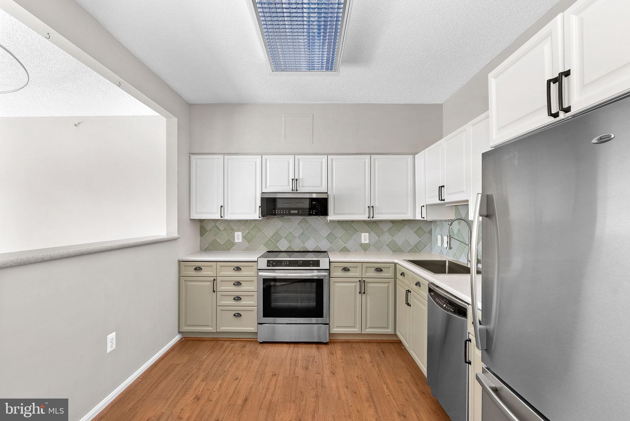 19375 Cypress Ridge Terrace, Unit 322 Leesburg, VA 20176 - Photo 8 of 52