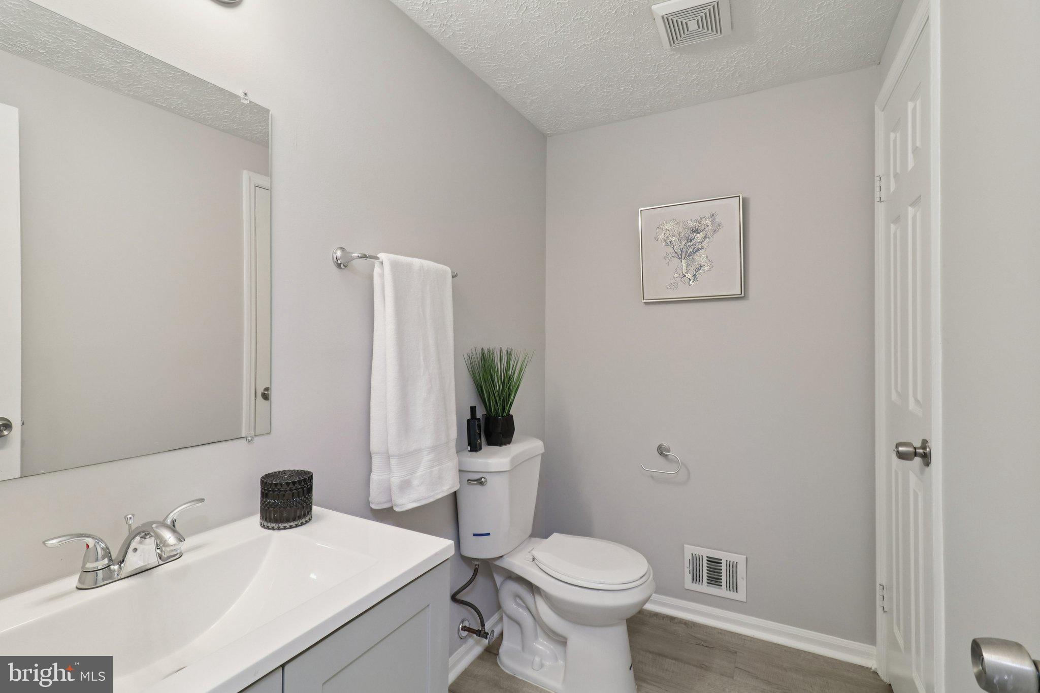 7726 Mandan Road Greenbelt, MD 20770 - Photo 19 of 43