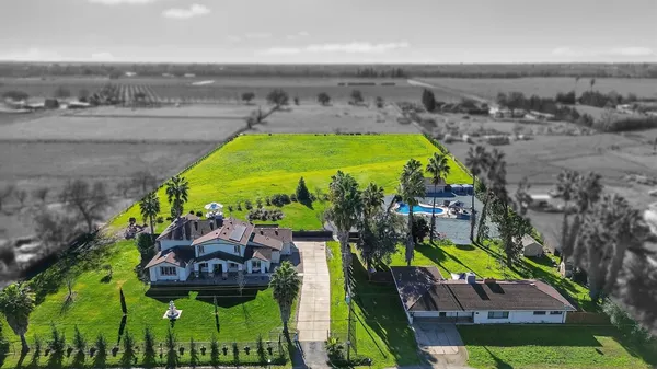 $1,875,000 | 12860 East Tokay Colony Road, Lodi, CA 95240