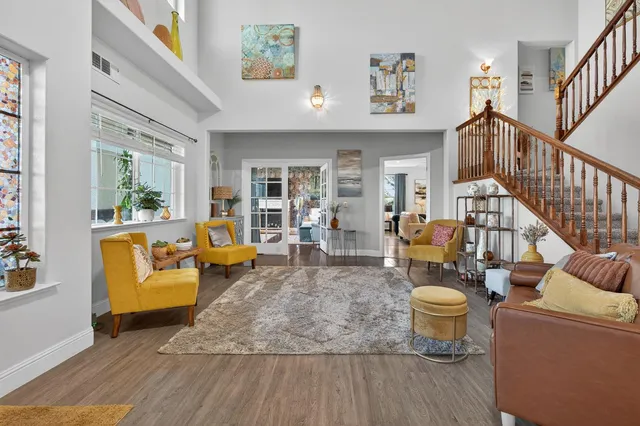 $1,925,000 | 12860 East Tokay Colony Road, Lodi, CA 95240