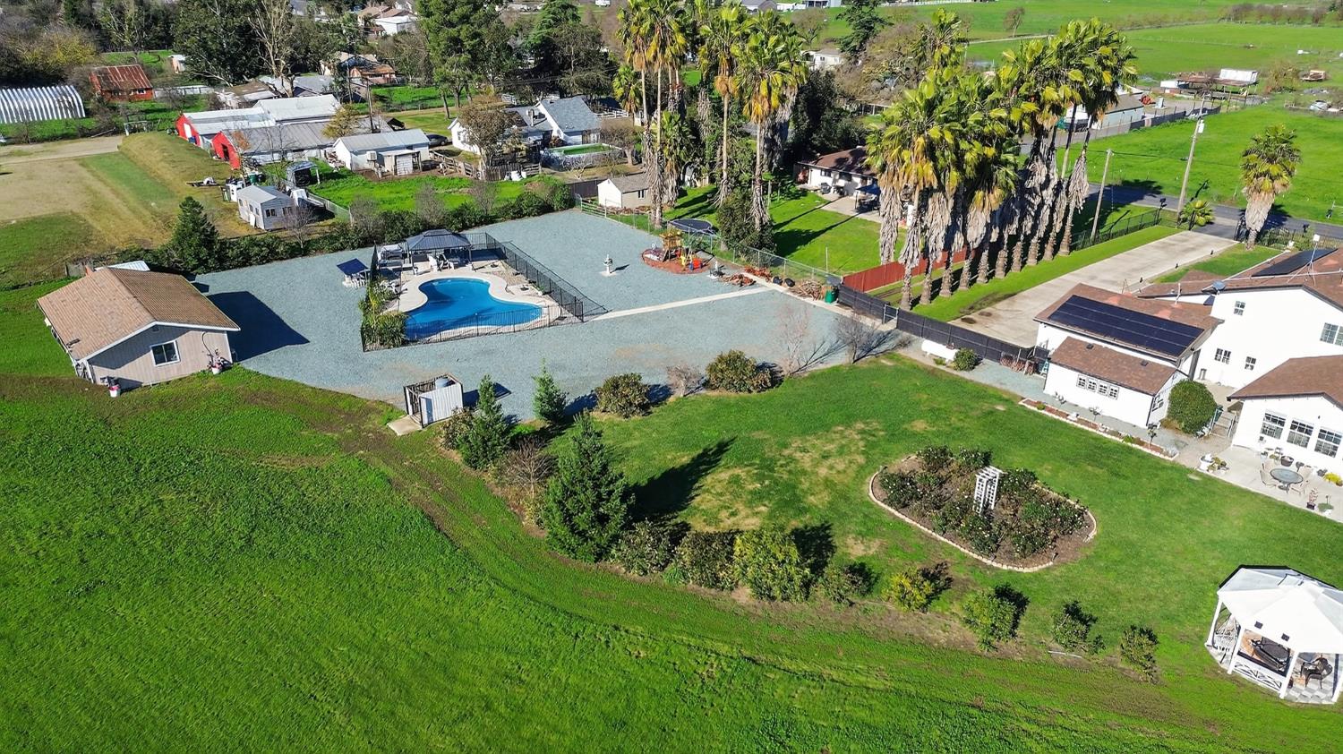 12860 East Tokay Colony Road Lodi, CA 95240 - Photo 8 of 76