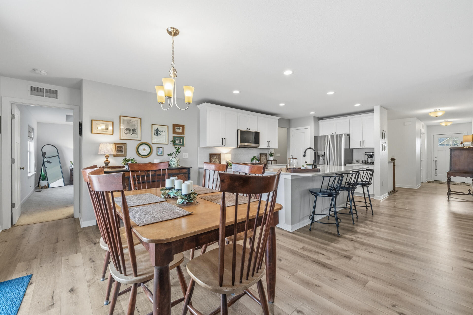 625 Mary Way Slinger, WI 53086 - Photo 14 of 29 5-Interior_625 Mary Way