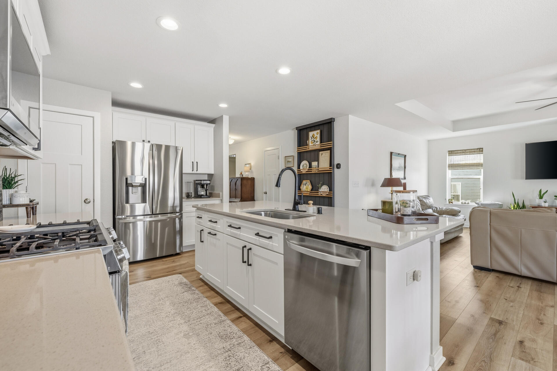 625 Mary Way Slinger, WI 53086 - Photo 18 of 29 10-Interior_625 Mary Way