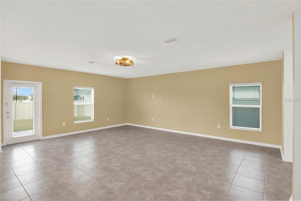 271 Inman Boulevard Winter Haven, FL 33881 - Photo 10 of 41