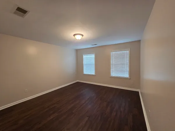 $2,595 | 8156 Old Brownsville Road, Arlington, TN 38002