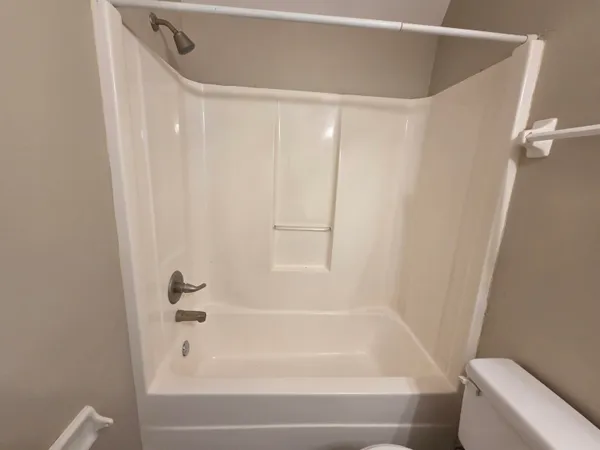 $2,595 | 8156 Old Brownsville Road, Arlington, TN 38002