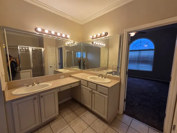 $2,595 | 8156 Old Brownsville Road, Arlington, TN 38002