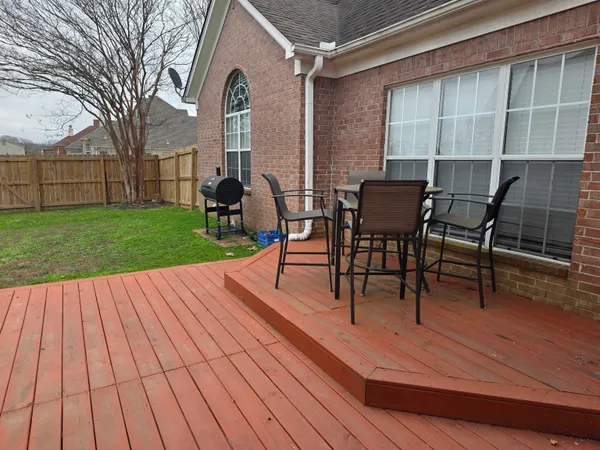 $2,595 | 8156 Old Brownsville Road, Arlington, TN 38002