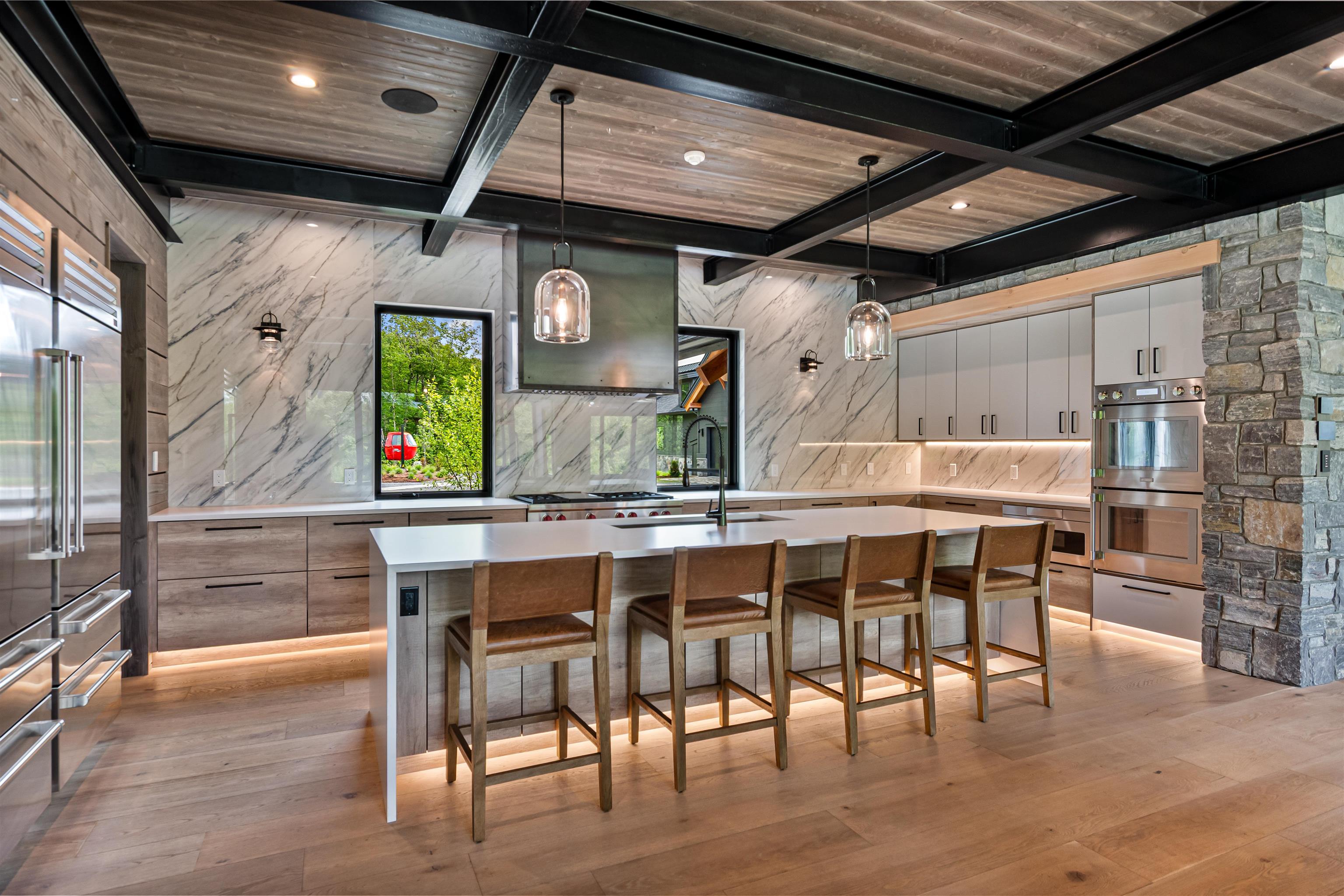 1084 Wade Pasture Road Stowe, VT 05672 - Photo 11 of 60