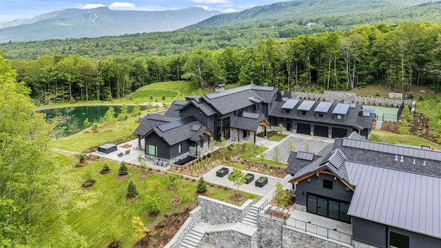$13,950,000 | 1084 Wade Pasture Road, Stowe, VT 05672
