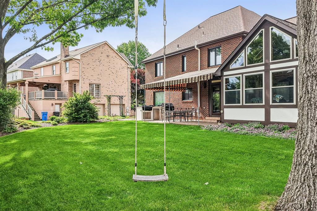 254 Ranger Drive Pittsburgh, PA 15236 - Photo 6 of 39 Gallery Image 6