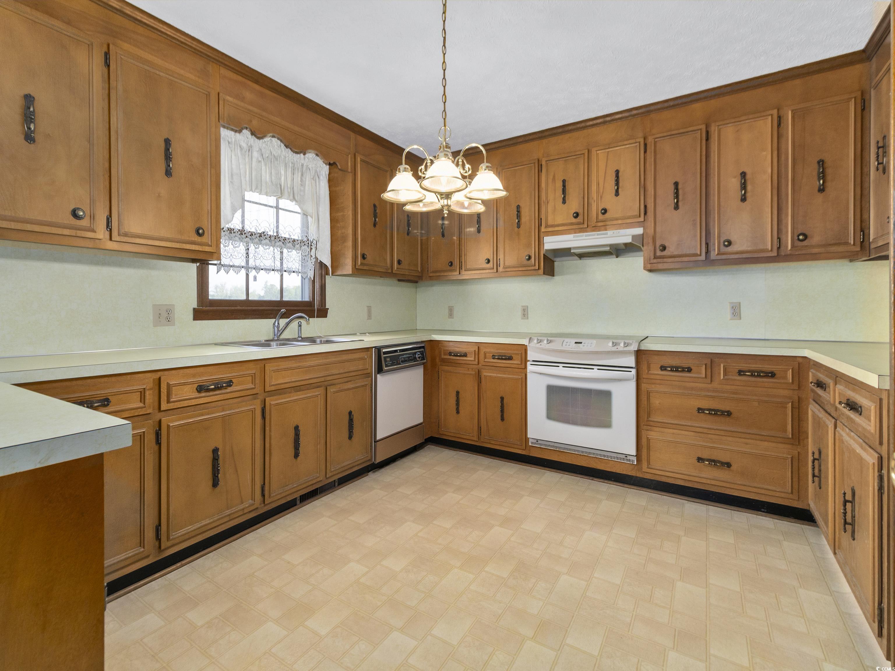 3805 Valley Forge Road Aynor, SC 29511 - Photo 23 of 33