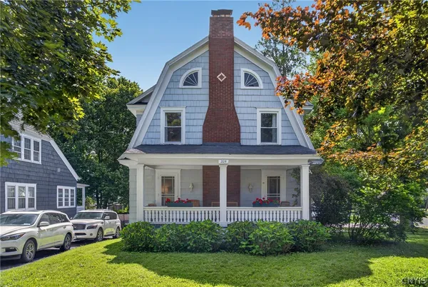 $249,900 | 225 Strathmore Drive, Syracuse, NY 13207