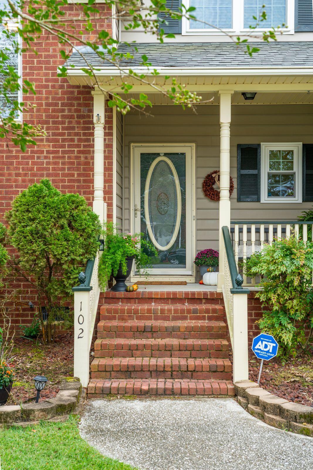 102 Winding Rock Road Goose Creek, SC 29445 - Photo 2 of 51 102WindingRockRd-KeenEyeMarketing-003