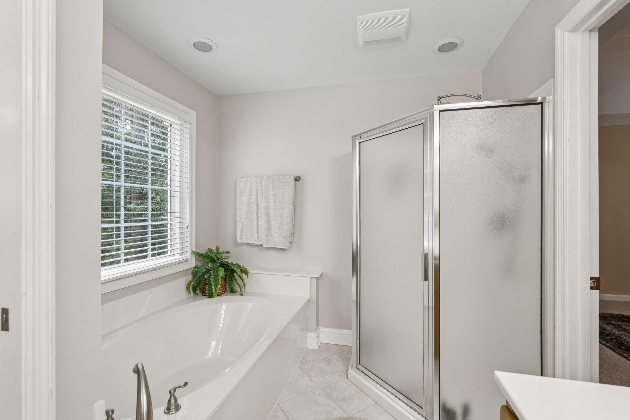 102 Winding Rock Road Goose Creek, SC 29445 - Photo 32 of 51 102WindingRockRd-KeenEyeMarketing-032
