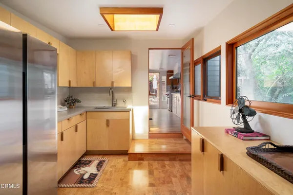 $1,219,000 | 4092 Glenalbyn Drive, Los Angeles, CA 90065