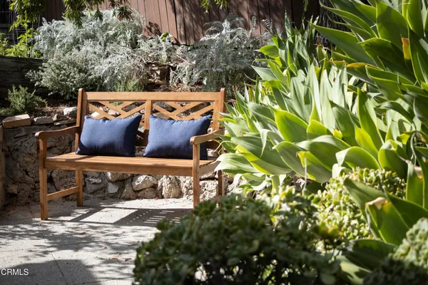 $1,219,000 | 4092 Glenalbyn Drive, Los Angeles, CA 90065