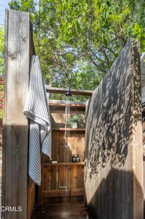 $1,219,000 | 4092 Glenalbyn Drive, Los Angeles, CA 90065