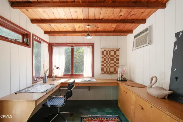 $1,219,000 | 4092 Glenalbyn Drive, Los Angeles, CA 90065