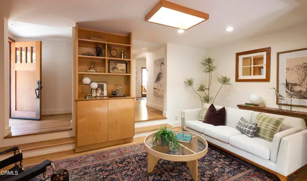 $1,219,000 | 4092 Glenalbyn Drive, Los Angeles, CA 90065