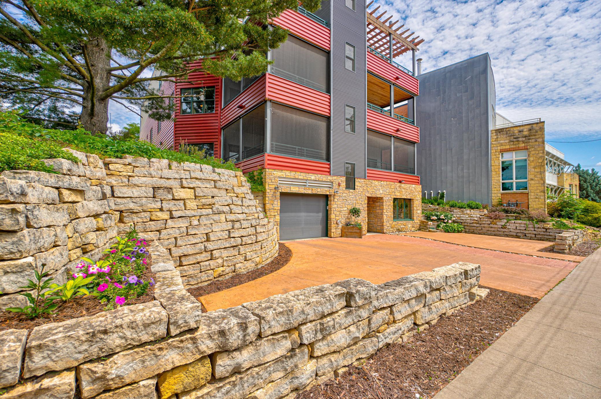 720 1st Street, Unit 1S Hudson, WI 54016 - Photo 4 of 47