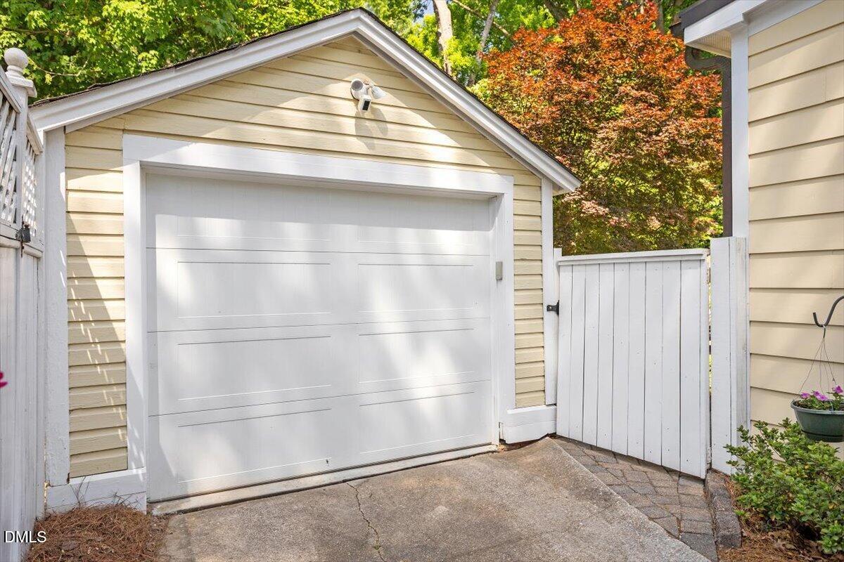 2605 Lochmore Drive Raleigh, NC 27608 - Photo 40 of 40