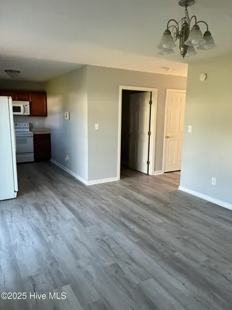 $1,295 | 205 Jessie Circle, Hubert, NC 28539