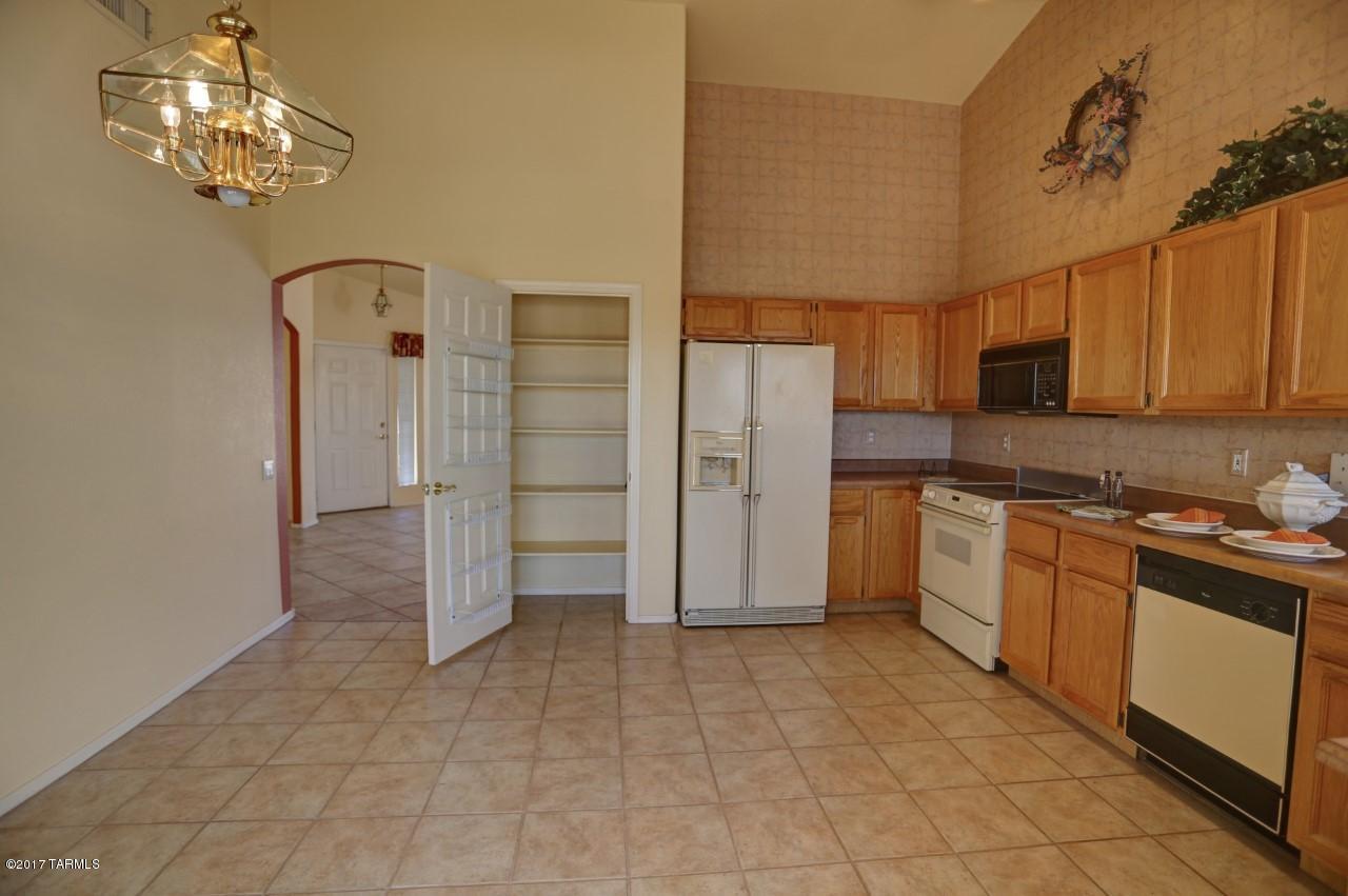 7312 West Rivulet Drive Tucson, AZ 85743 - Photo 11 of 35