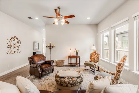 $370,000 | 220 Freeman Loop, Liberty Hill, TX 78642