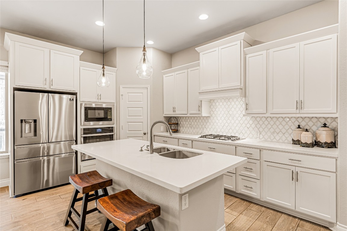 220 Freeman Loop Liberty Hill, TX 78642 - Photo 4 of 40